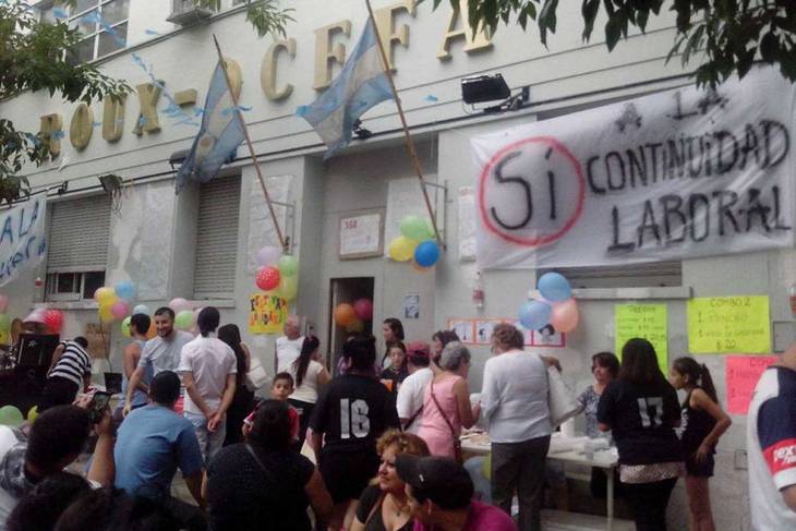 Luego de tres años de lucha, trabajadores recuperan el laboratorio Roux-Ocefa