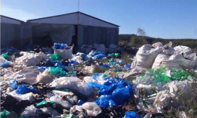 Proponen recuperar plásticos de un pueblo y sanear un basural