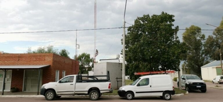 Se instala nueva antena en la localidad de Quehue