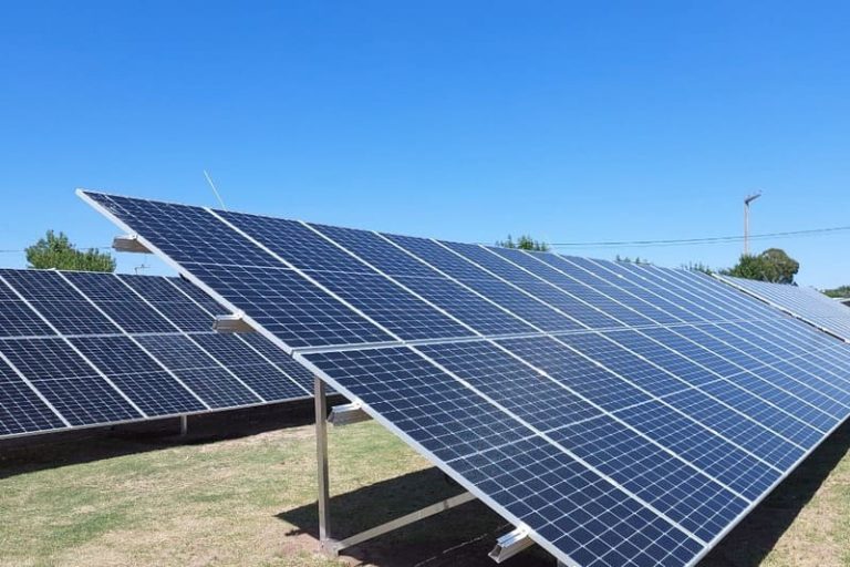 Inauguran el Parque Solar Comunitario de Oncativo