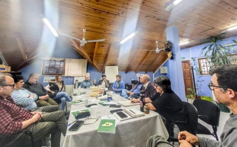 Promueven el asociativismo en la comarca andina