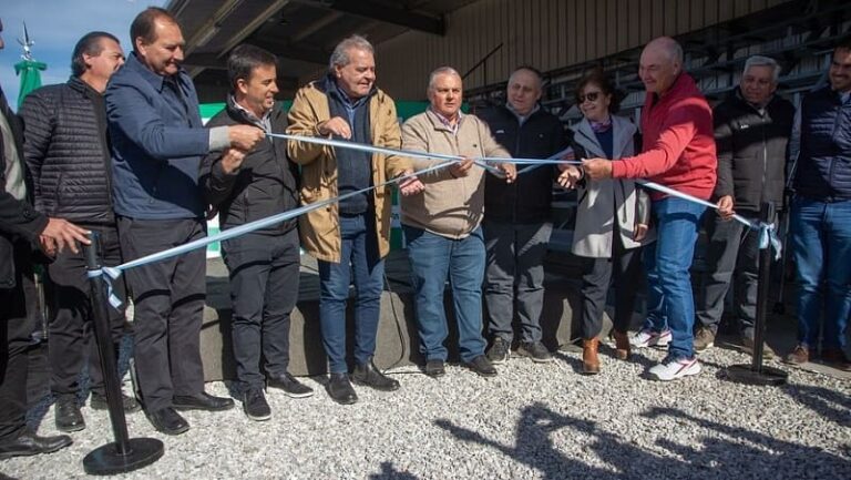 Inauguran una feria comercial ganadera en Marcos Juárez