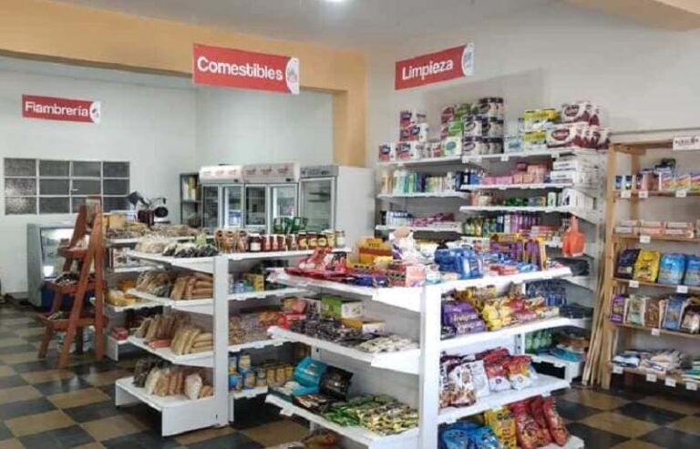 Almacen-de-cercania-y-produccion-local-para-brindar-acceso-a-productos-de-calidad-1