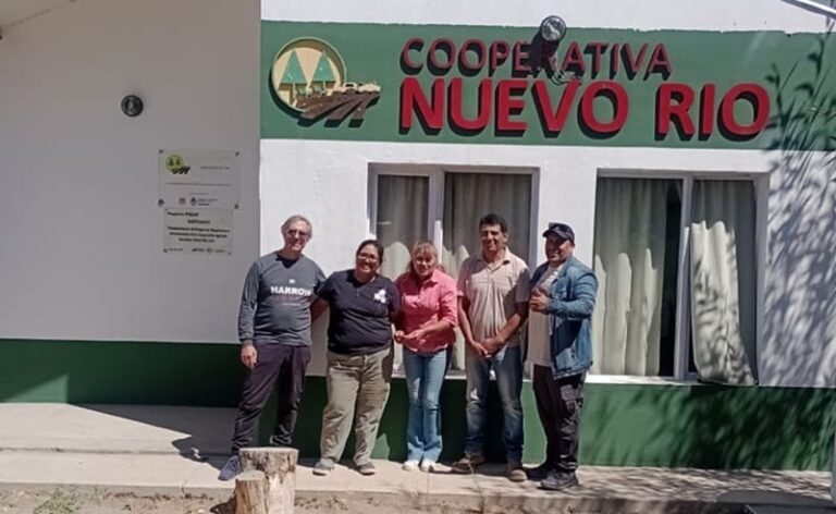 Diversifican su producción ante la crisis hídrica y económica