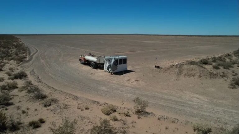 Reubicarán a familias en nuevos barrios tras conflicto por tierras