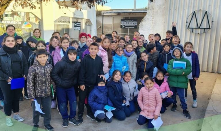 Créditos fiscales permiten equipar escuelas con proyectos colaborativos en Oliva