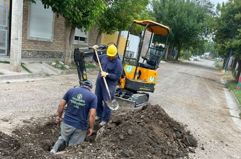Planifican envasar agua potable para ampliar sus servicios