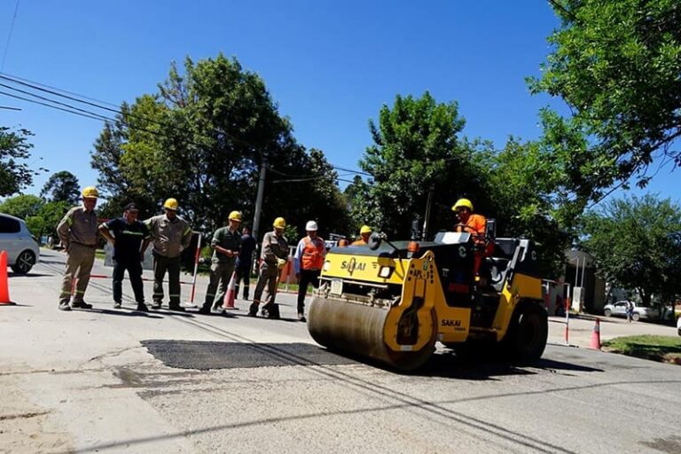 Lanzan programa de bacheo que reduce emisiones contaminantes