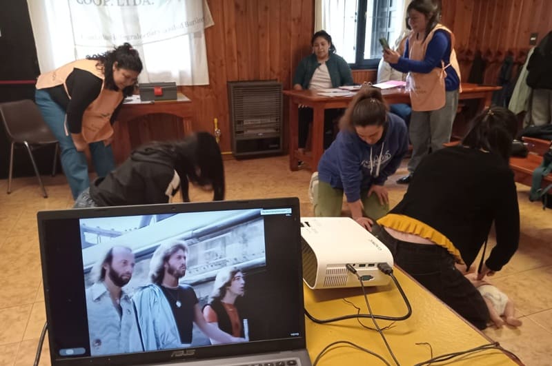 Dictan cursos de reanimación con certificación