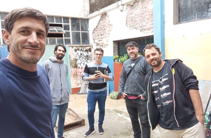 Diversifican sus servicios ante la caída de la demanda cultural
