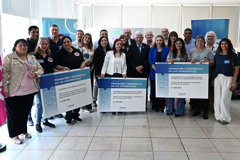 Adquieren máquinas para fabricar suelas de calzado propio