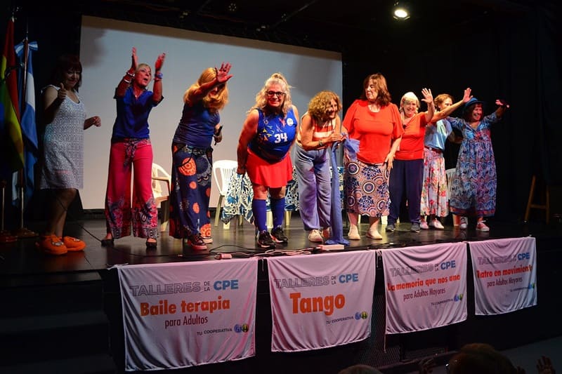 Finalizaron ciclo anual de talleres con exposicion de trabajos