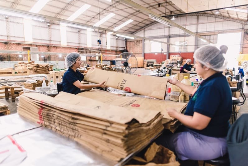La fuerza obrera que recupero una fabrica y la puso nuevamente en marcha
