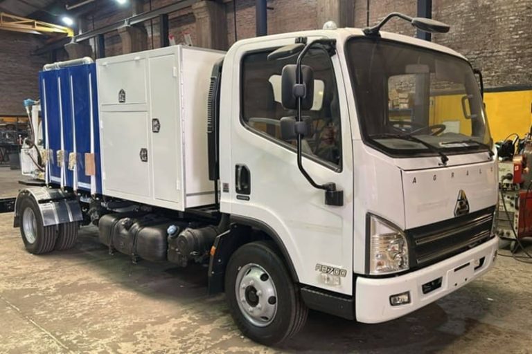 Adquieren equipo moderno para el mantenimiento de servicios