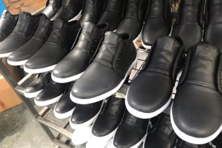 Desarrollan calzado de trabajo con suela de caucho reciclado