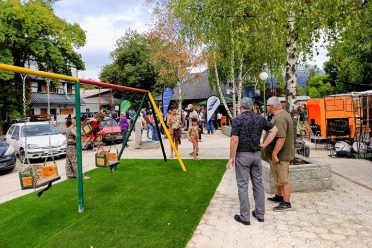 Habilitan nuevo espacio público y firman convenio para museo en El Bolsón (1) (1)