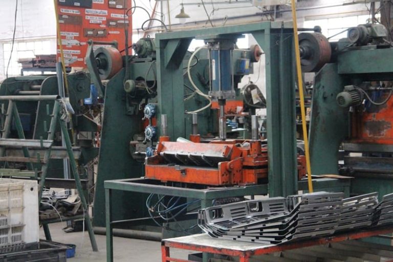 Buscan vender en fábrica con créditos del Banco Provincia