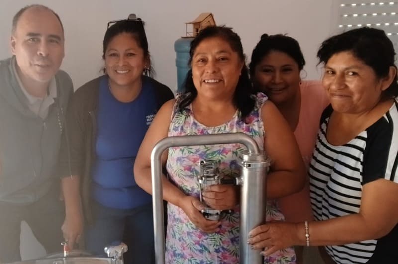 Adquieren un destilador para elaborar aceites esenciales