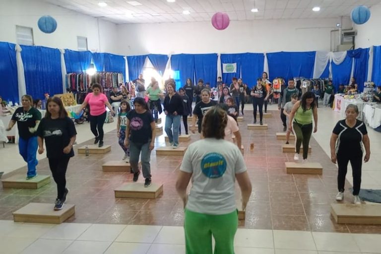 Organizan encuentros recreativos para mayores