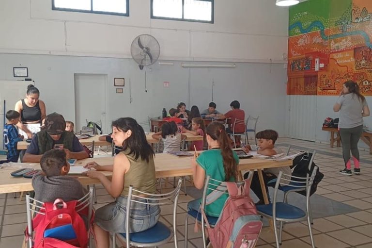 Dieron inicio al apoyo escolar gratuito