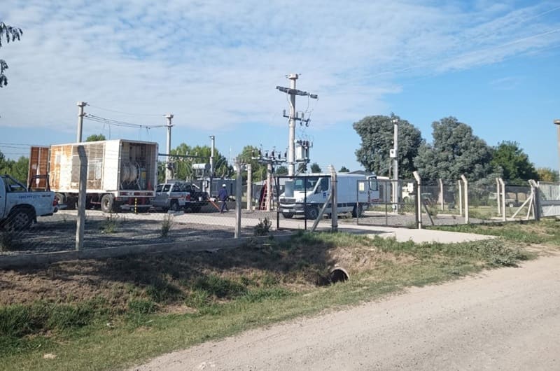 Reemplazan cableado antiguo por sistemas preensamblados en la red eléctrica