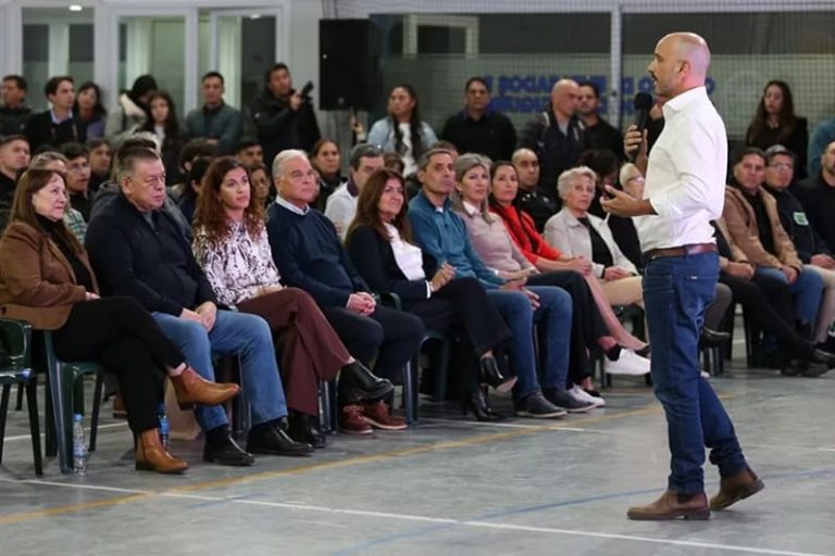 Construirán 249 viviendas con financiamiento mixto