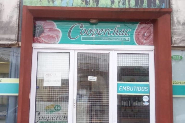 Crearon una carnicería para vender producción propia