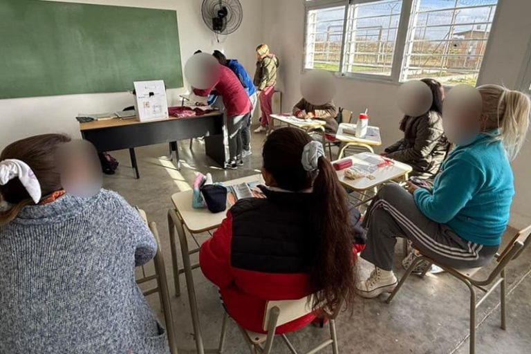 Comenzaron un curso para impulsar nuevos oficios textiles