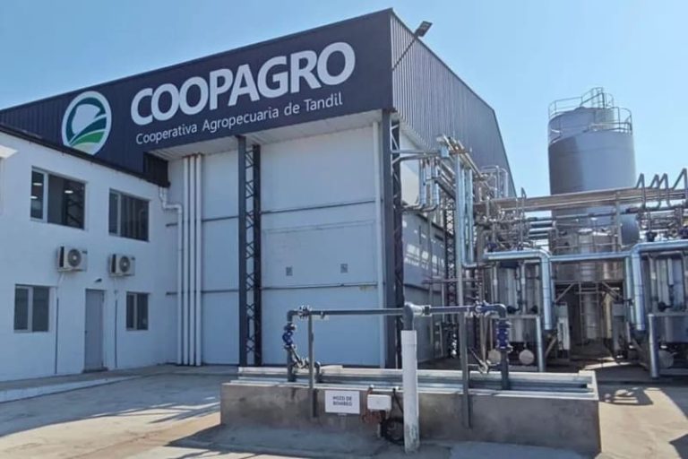 Consolidan una estrategia industrial para fortalecer los tambos