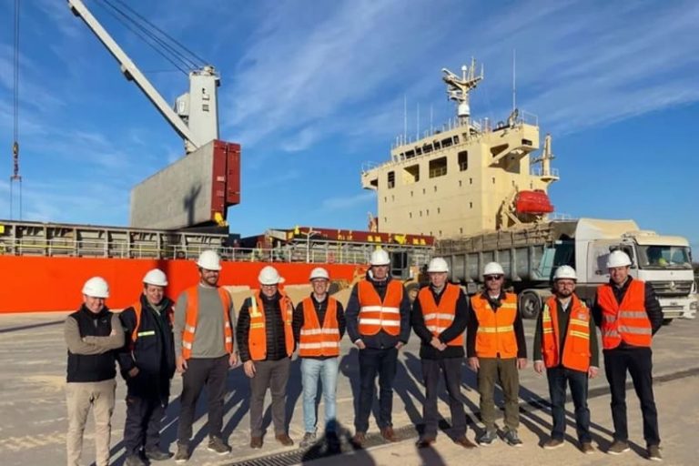 Exportan por primera vez harina de soja no transgénica