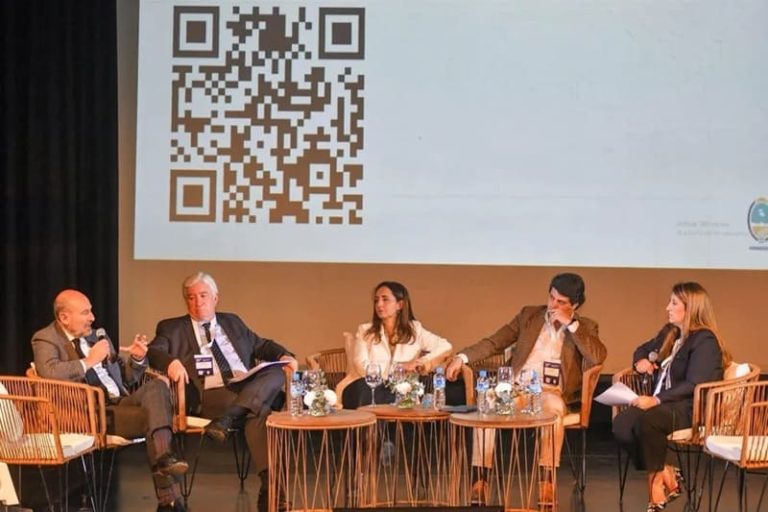 Sumarán experiencias internacionales para mejorar la gestión