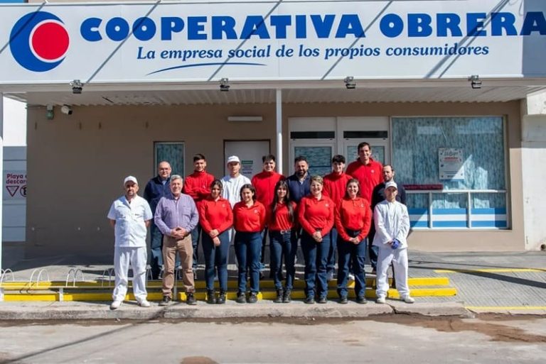 Con nuevos servicios amplían la presencia en la capital pampeana
