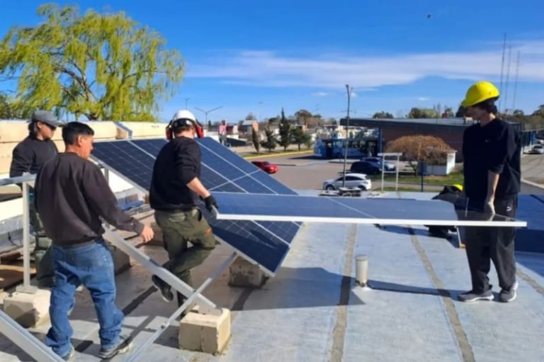 Estudiantes de Rawson podrán experimentar con energía solar