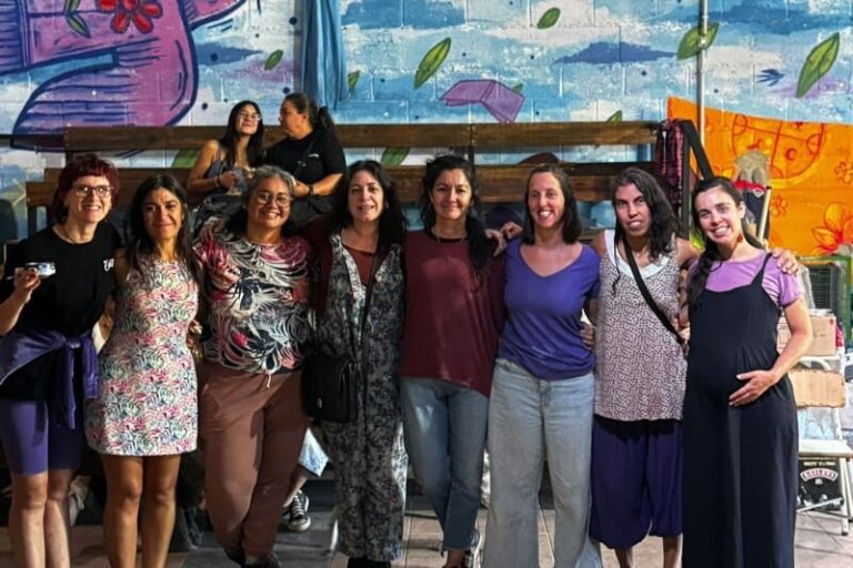 Gestionan fondos externos para visibilizar la relación entre género y hábitat