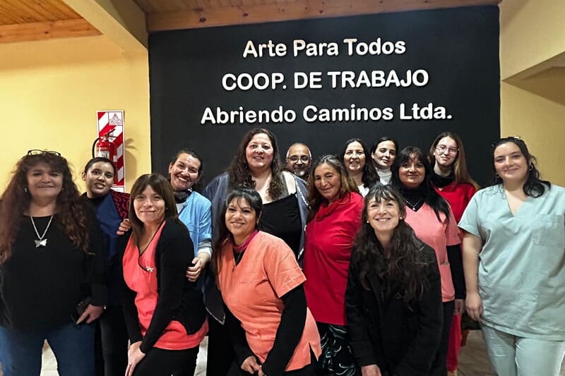 Habilitan centro integral con salas sensoriales y talleres productivos