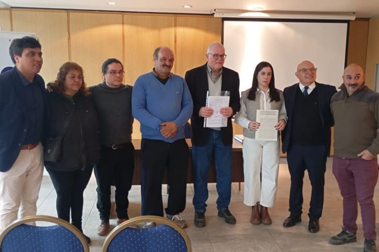 Otorgan créditos con fondos propios para sostener a productores locales